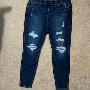 Torrid size 22T distressed Skinny Jeans NWOT